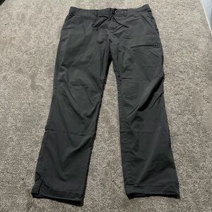 The North Face men’s hiking outdoor pants gray size 38 silky strong feel